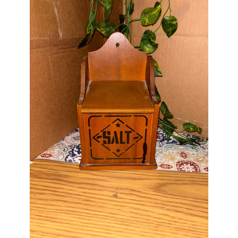Vintage Wooden Salt Box Wall Mount Hinged Lid Rustic Farmhouse Kitchen Decor